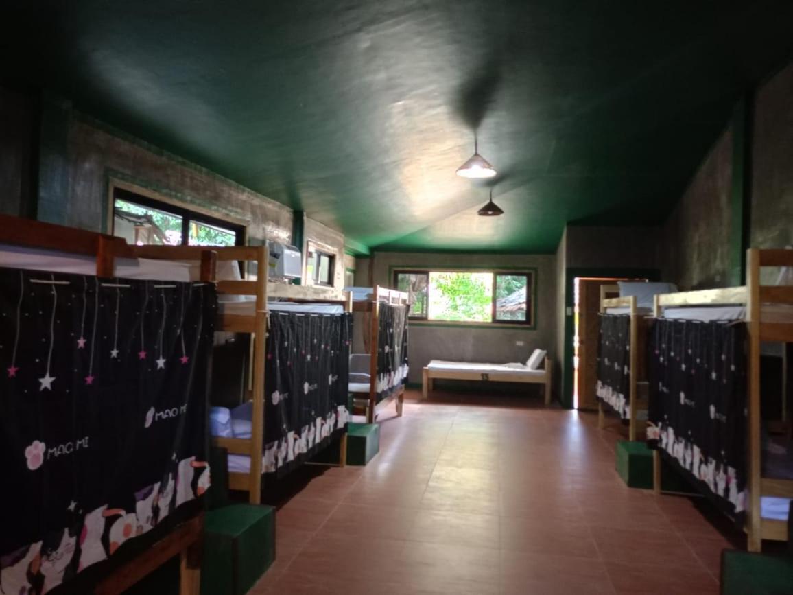 Chelle'S Guesthouse And Backpackers 시퀴조르 외부 사진